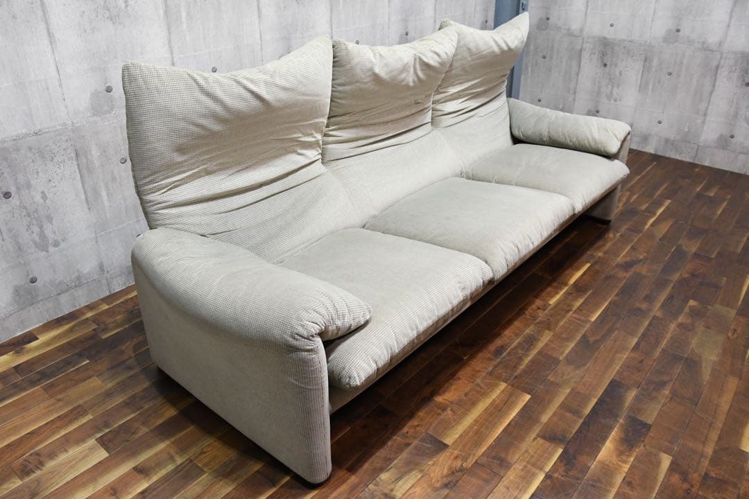CCC1 Cassina カッシーナ 675 マラルンガ 3人掛けソファ