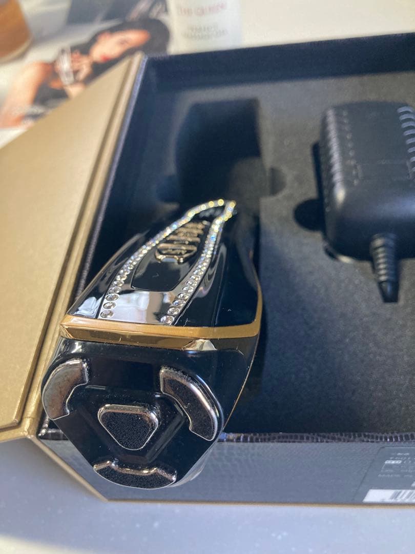 ドクターアリーヴォ　ザ ゼウス　美顔器 スワロフスキー マッサージジェルセット