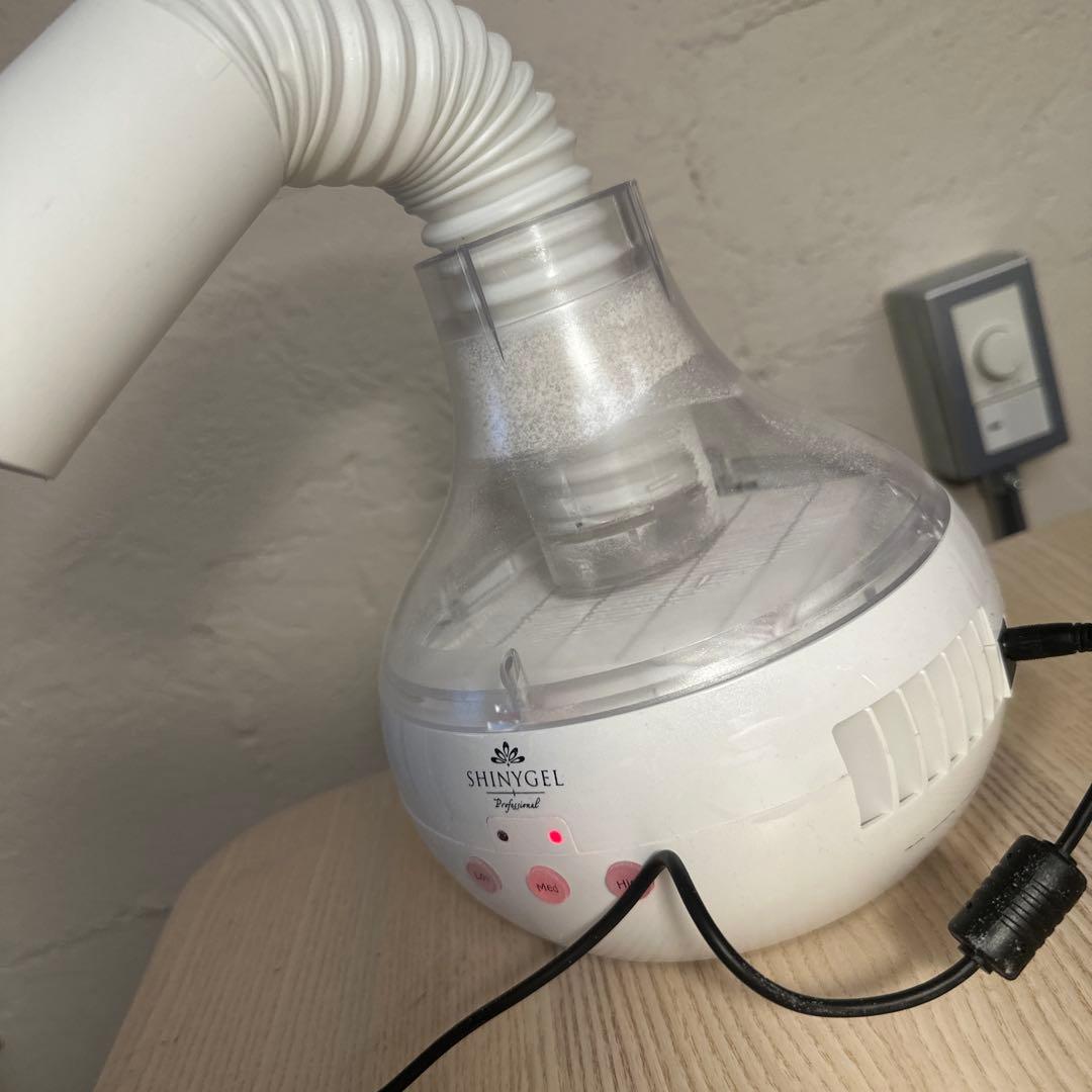 SHINYGEL コードレスダストコレクター（充電式ネイル集塵機）3月18まで