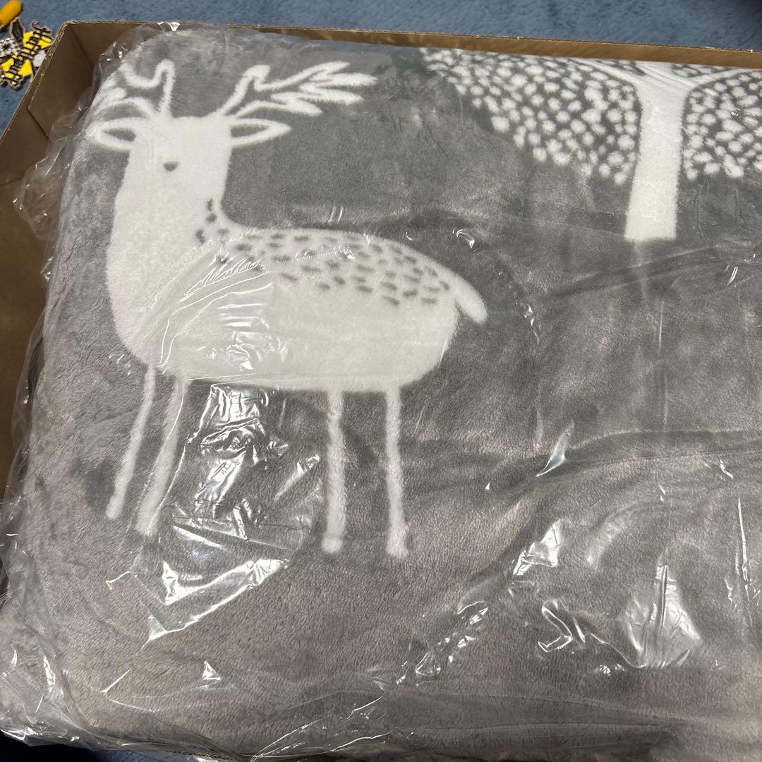 CURUN 着る電気毛布 140x140 cm 未使用品