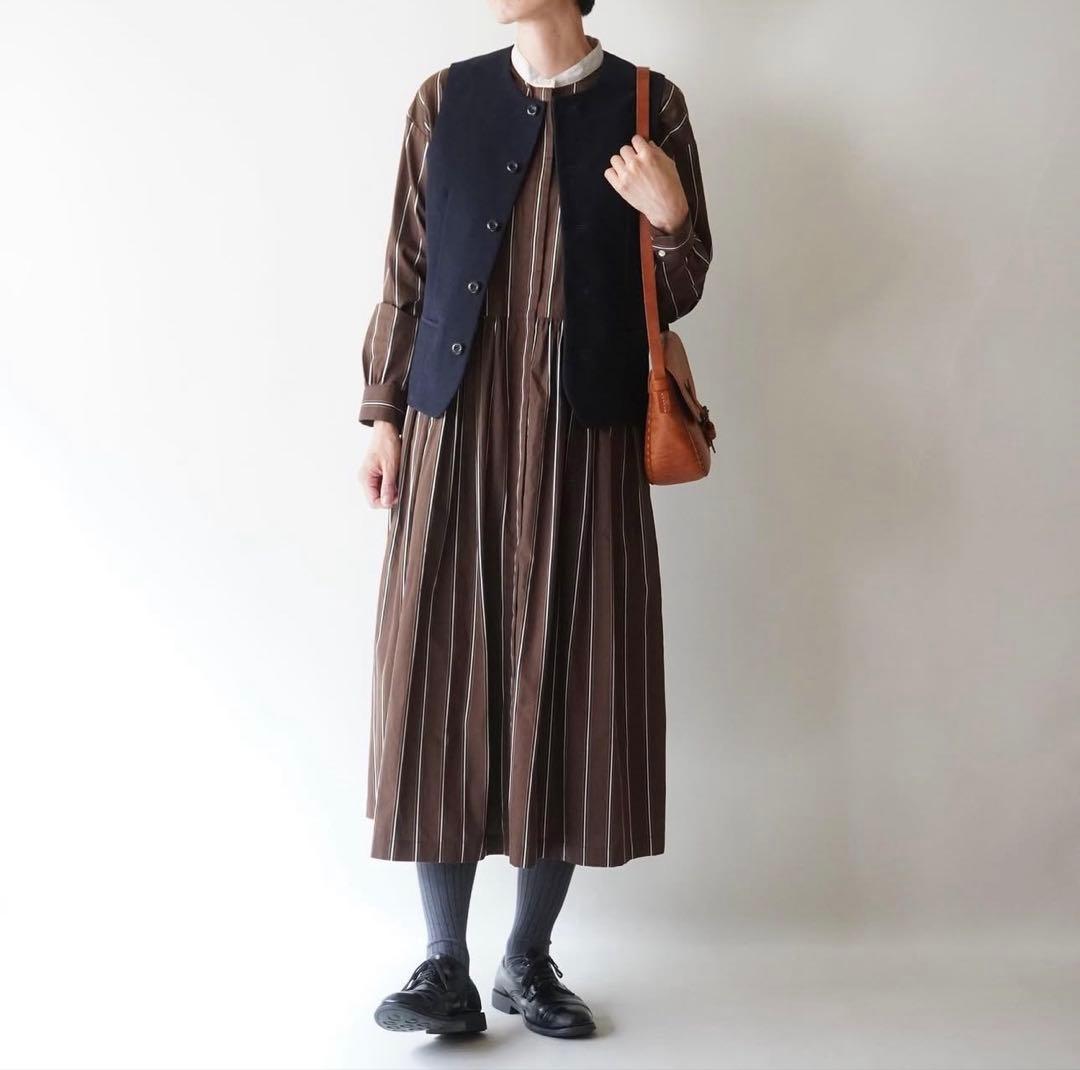 A PIECE OF LIBRARY モールスキン ベスト クラシック サイズ2