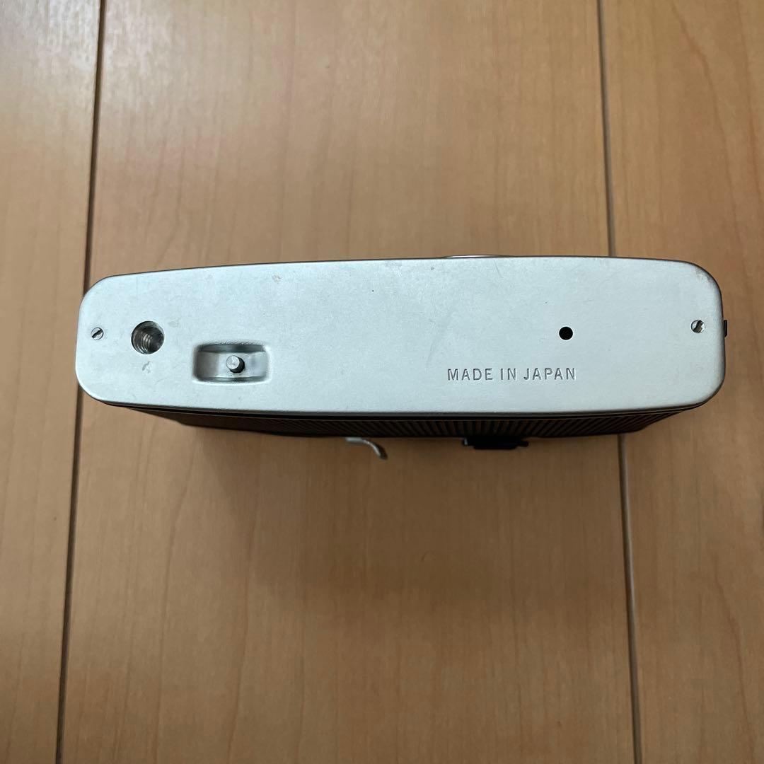 オリンパスPEN花文字と2レンズ