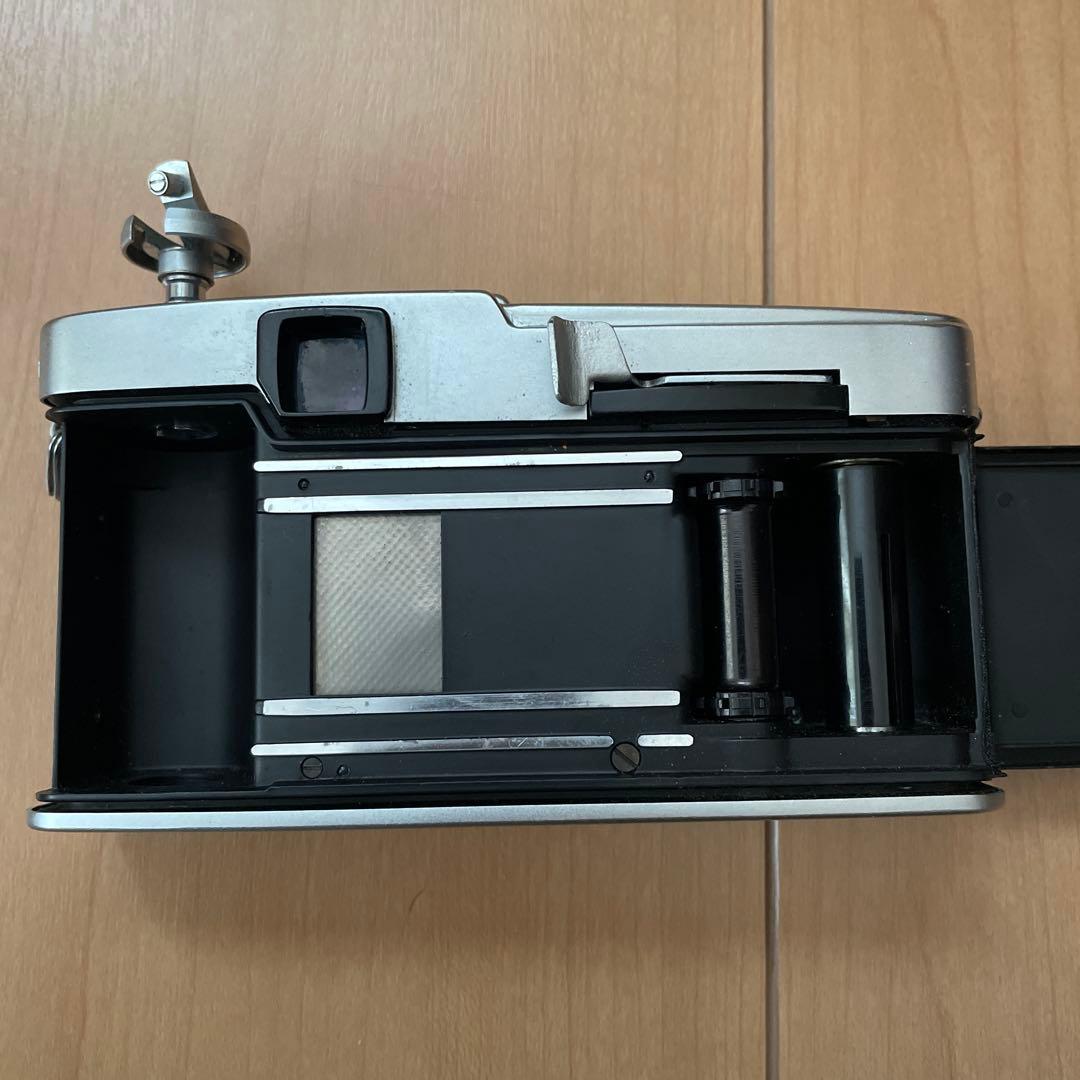 オリンパスPEN花文字と2レンズ