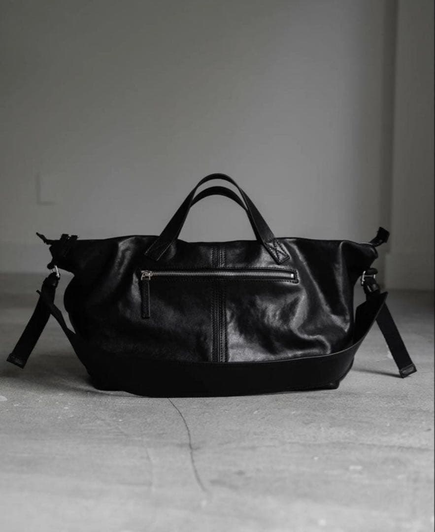 PRY シュウト　Leather Front Zip Travel Bag 新品