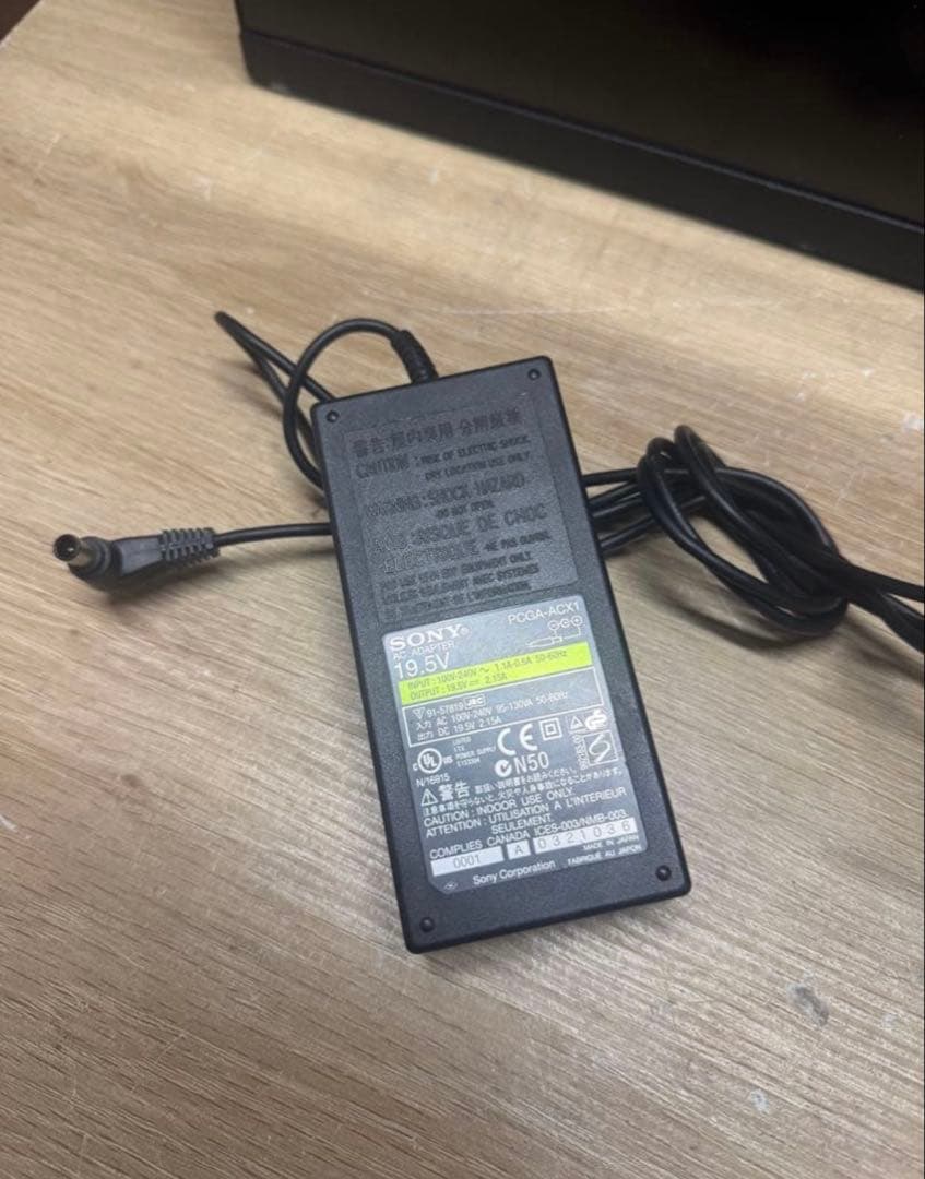 LG 32UN550-W 4K 32インチモニター