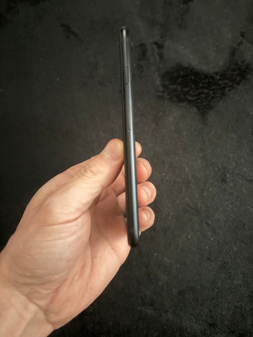 iPhone SE3 第3世代 128GB純正バッテリー90%ミッドナイト黒