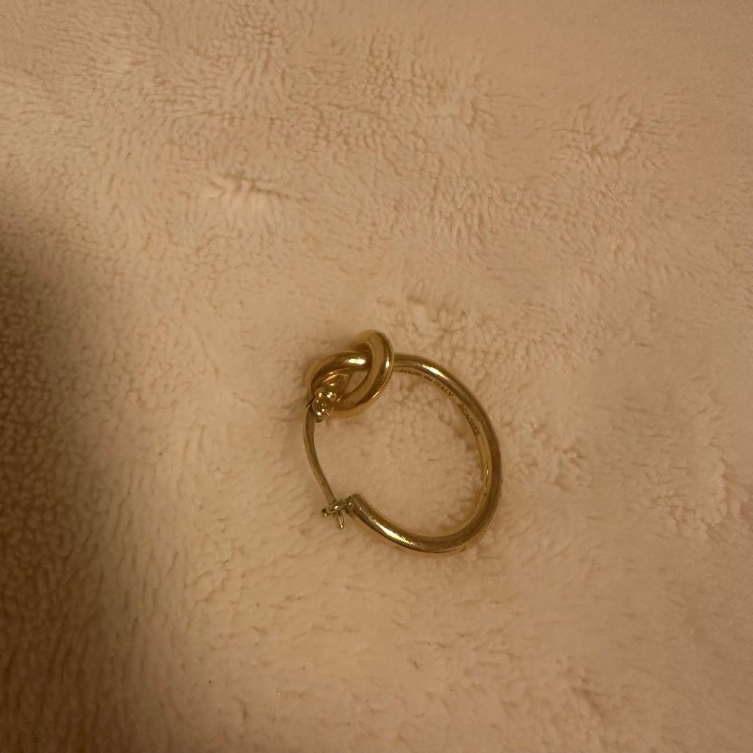 セリーヌフープピアス片耳