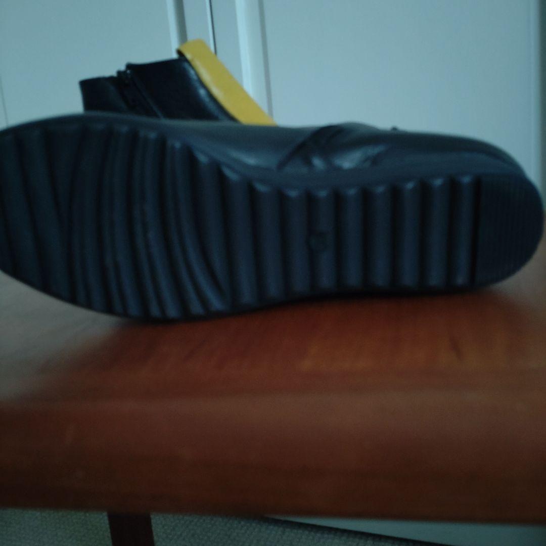 新品、futabayaフタバヤのイタリア製アンクルブーツ