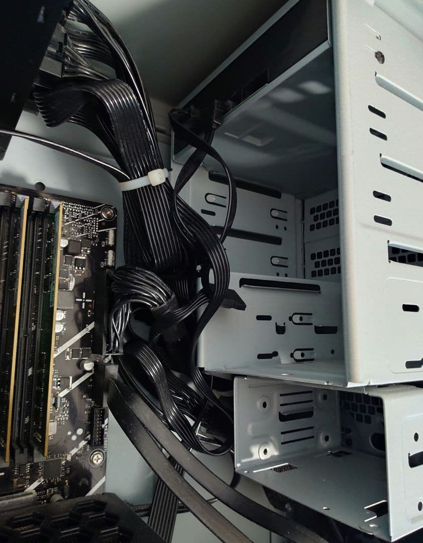 MonarchXV Core i7/RTX3060/1TB SSD/BDドライブ