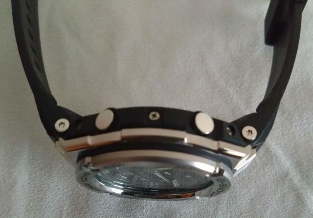 時計 G-SHOCK GST-W110-1AJF