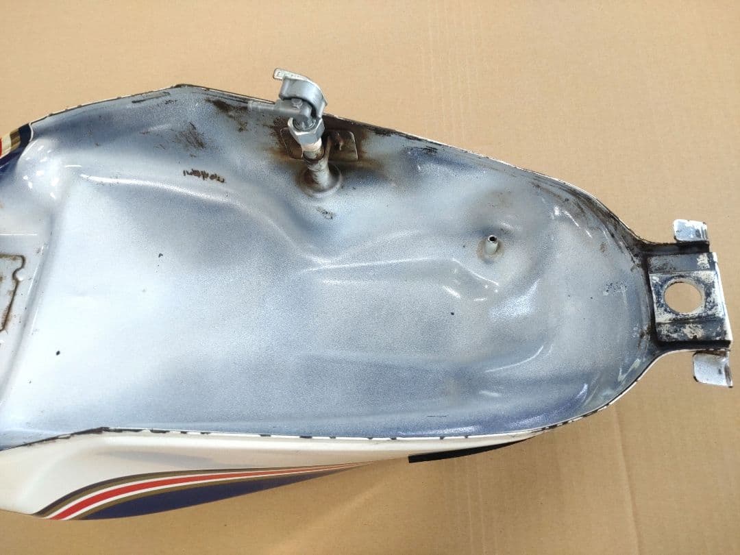 NSR50 燃料タンク　フューエルタンク　ロスマンズ