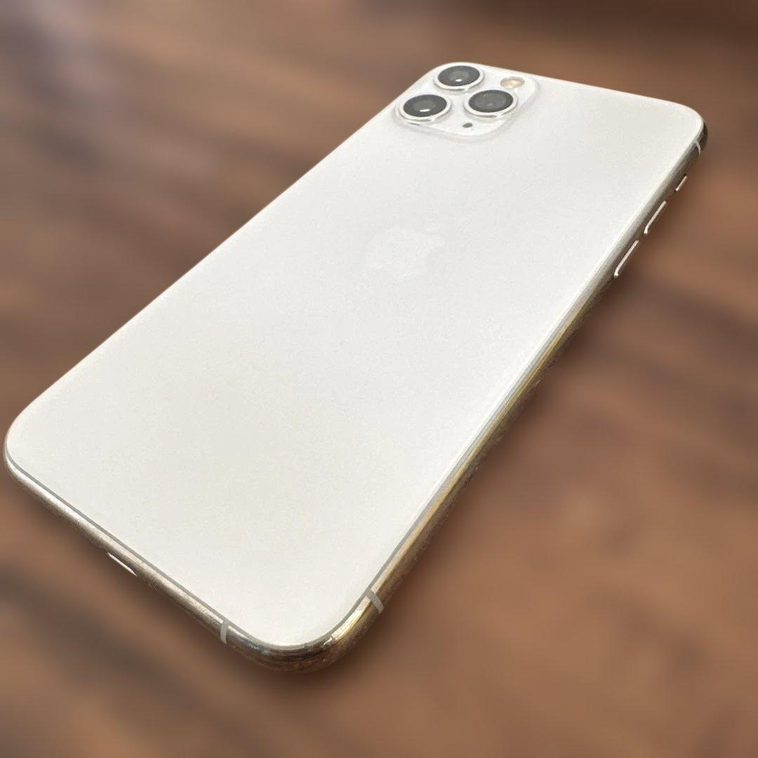 携帯電話本体 iPhone 11 pro 256gb