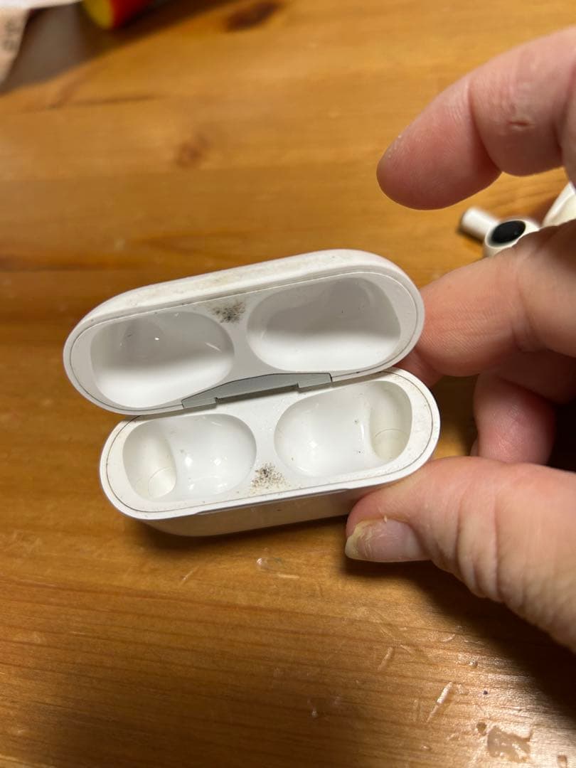 AirPods Pro 第二世代　Lightning