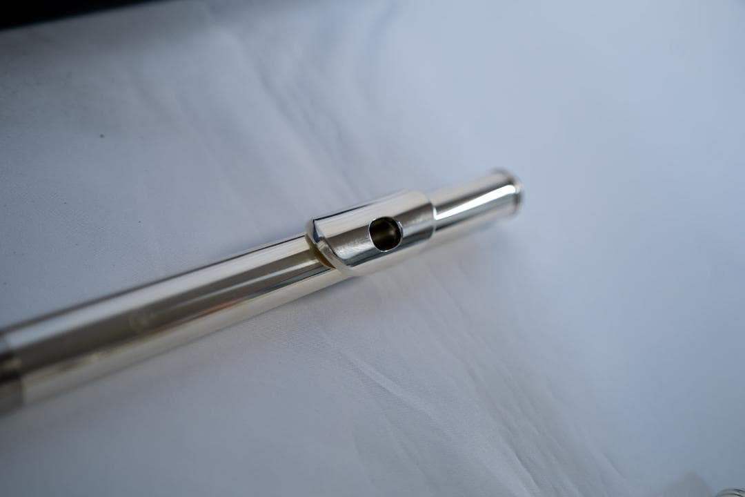 〈美品〉YAMAHA YFL211 フルート ヘコミなし　タンポ良好