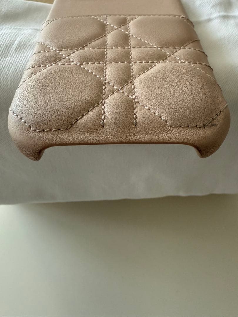 【正規品】DIOR Lady Dior iPhone16proケース