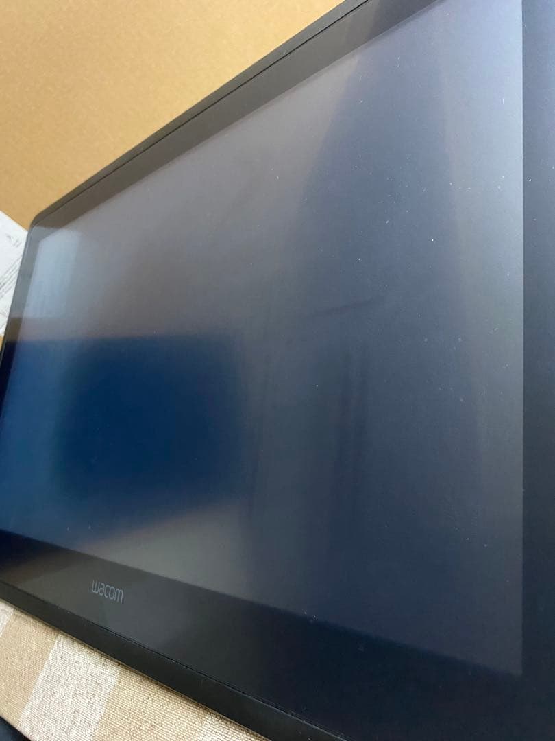 WACOM Cintiq22 DTK2260K0D 21.5型液晶タブレット