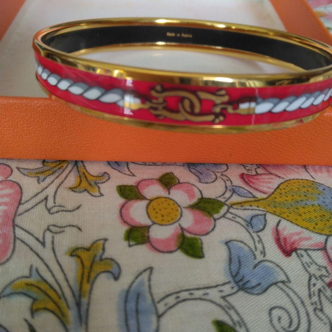 HERMES バングル 赤