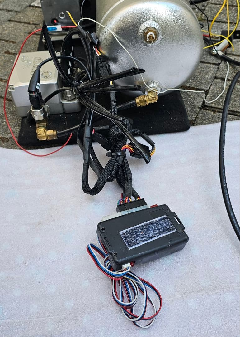 IDEAL サスペンションエアタンクセット