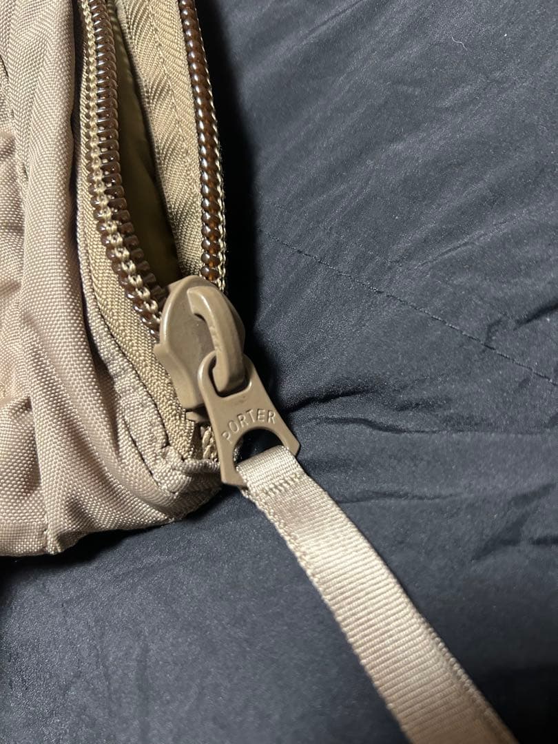 HYKE × PORTER ヘルメットバッグ Sサイズ　ベージュ