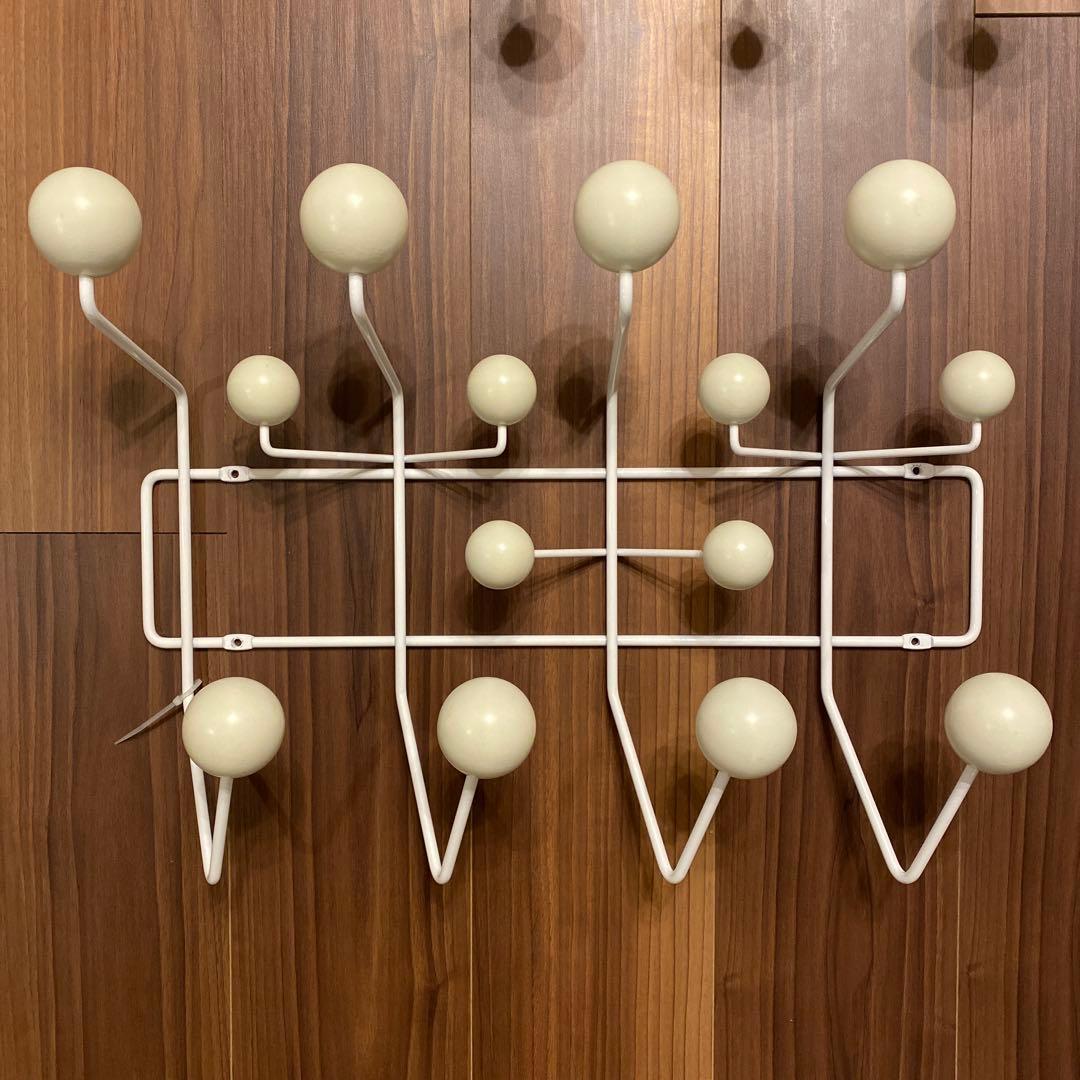 Herman Miller イームズ　ハングイットオール　ホワイト