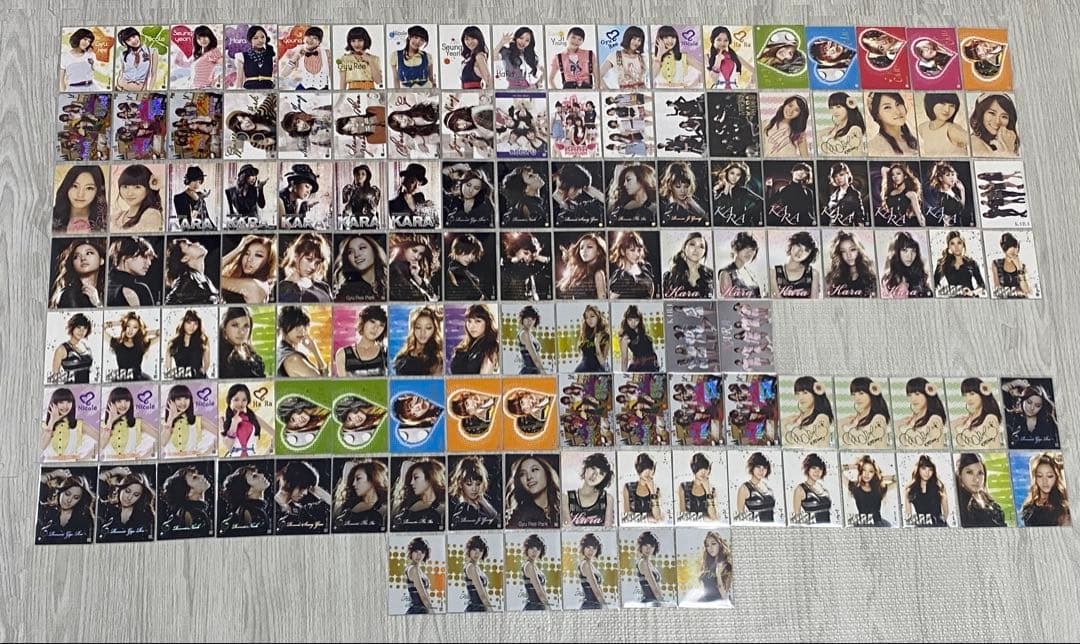 KARA ニコル　直筆サインカード スターコレクション ピースレアカード