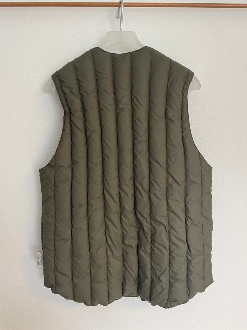 ROCKY MOUNTAIN FEATHERBEDダウンベスト 38（収納袋付）