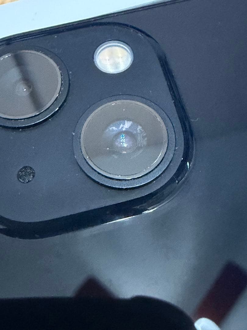 iPhone13 ミッドナイト　simフリー　※レンズ周り傷あり