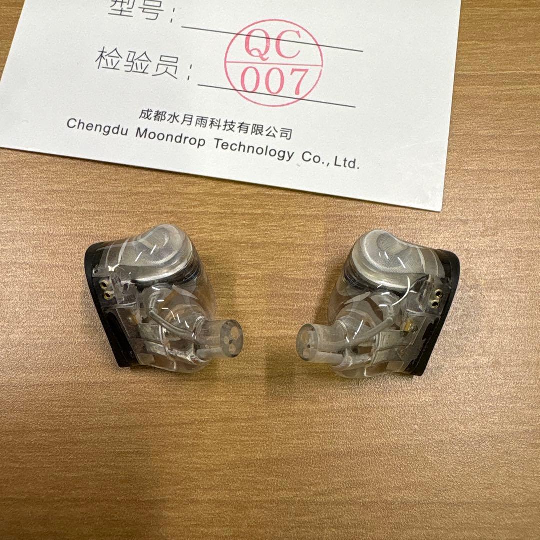 MOONDROP DUSK リケーブル可能イヤホン