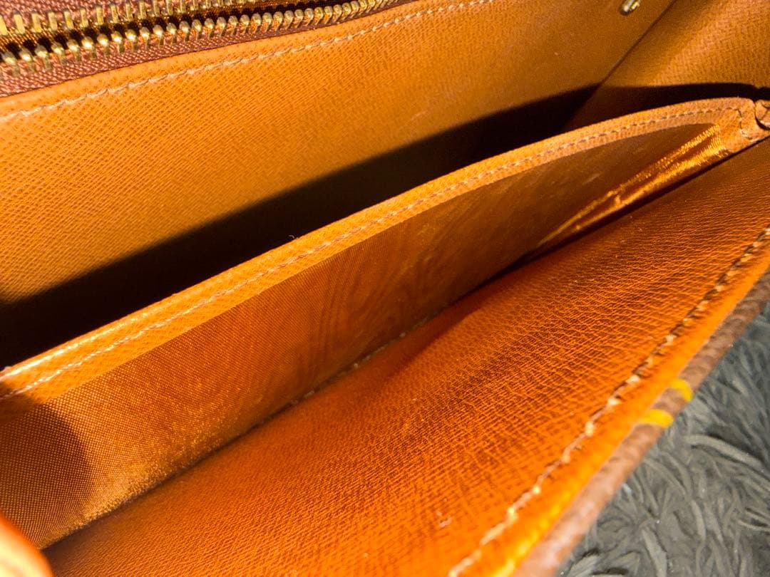 ルイヴィトン モノグラム ヴィンテージ クラッチ