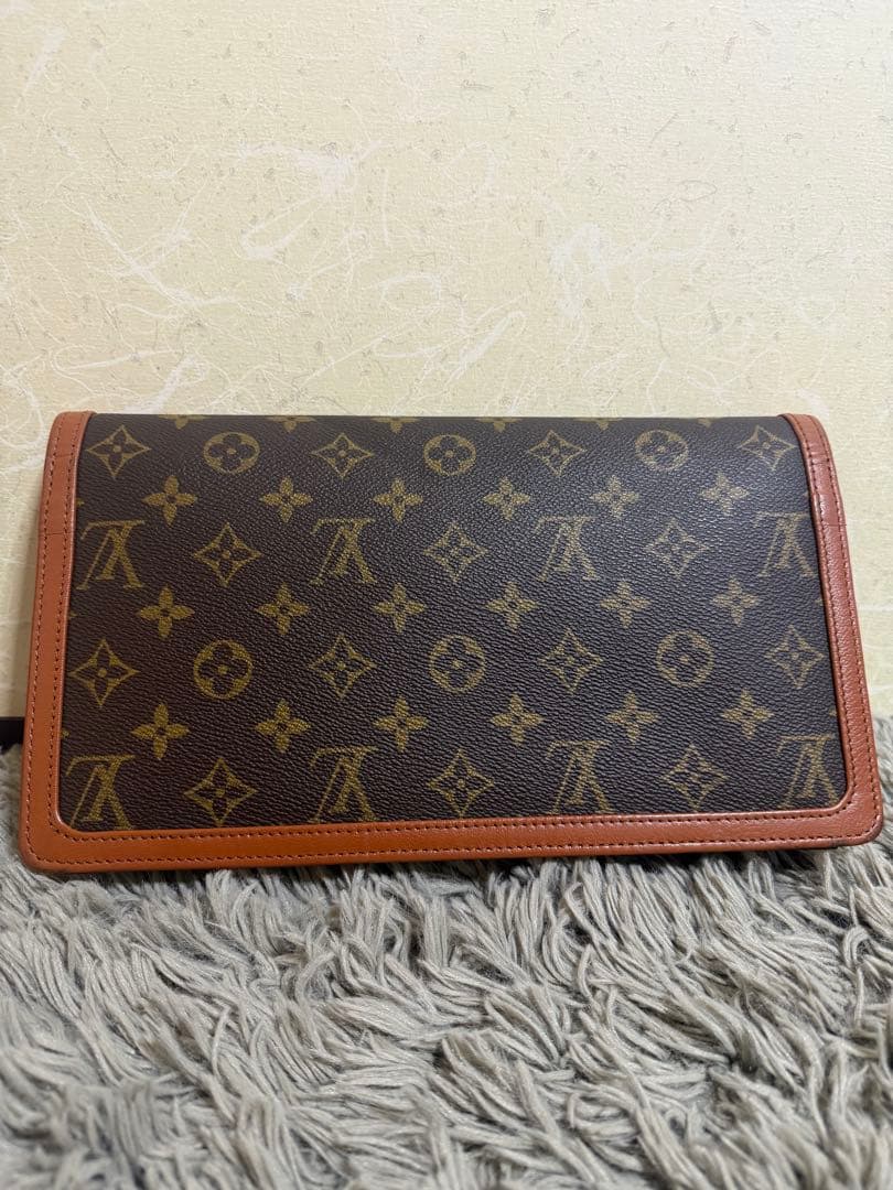 ルイヴィトン モノグラム ヴィンテージ クラッチ