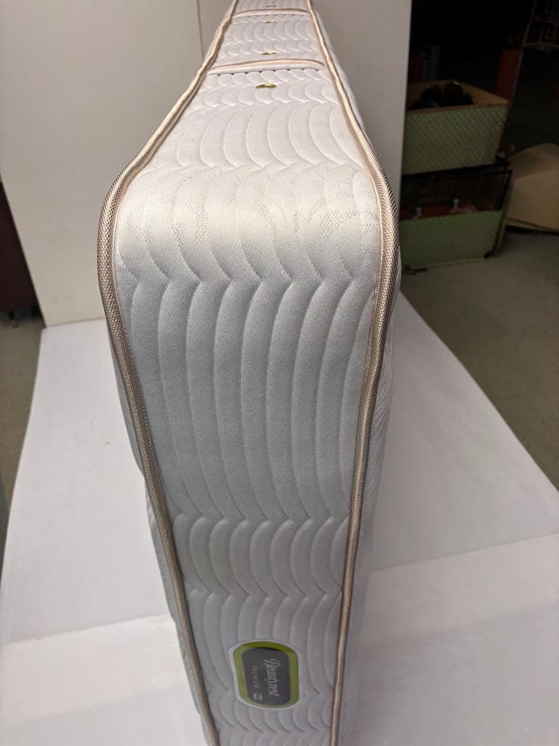 シモンズ　SIMMONS エグゼクティブ　ダブルロングマットレス　高級マット