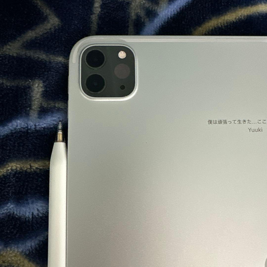 iPad Pro 11 第3世代 256GBとペンシル二代セト 【女性使用者】
