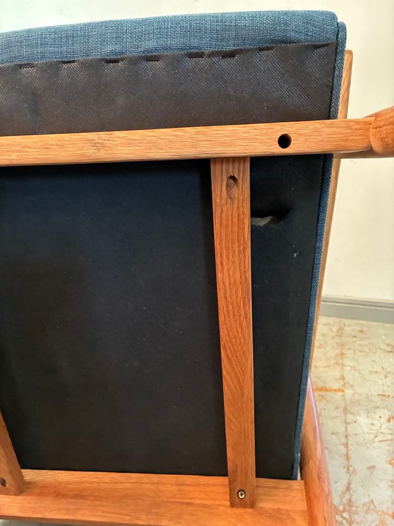 ハンス・J・ウェグナー チェア　GE260 リプロダクト　ネイビー