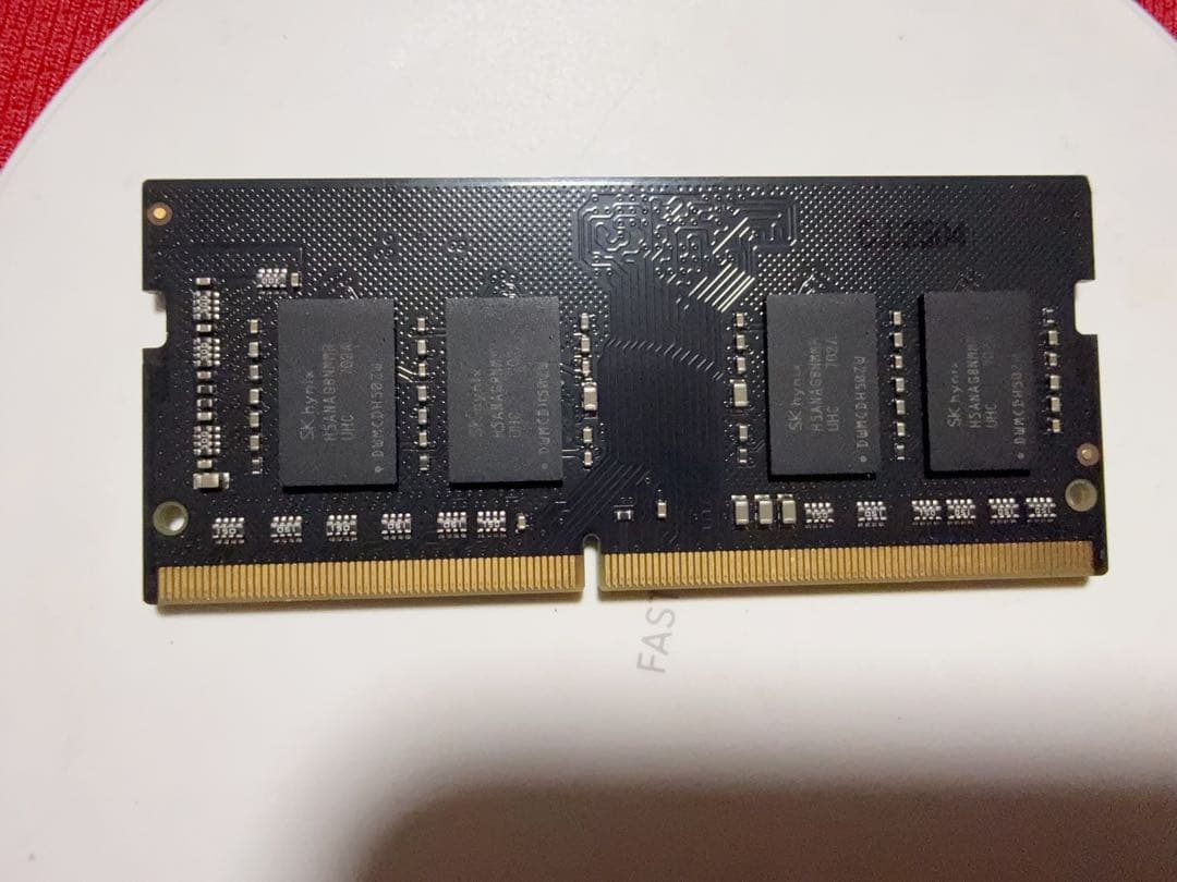 ノートPC用メモリ 16GB DDR4 2666MHz