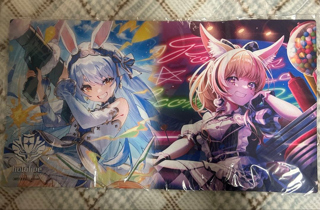 ホロライブカードゲーム　エントリーカップ エンチャントレガリア　プレイマット