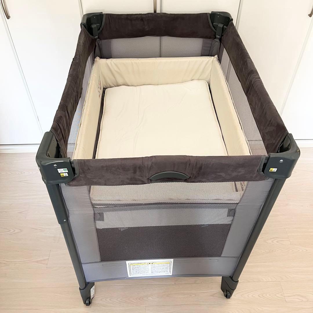 【送料無料】Aprica ココネルエアープラスAB ベビーベッド マットレス付き