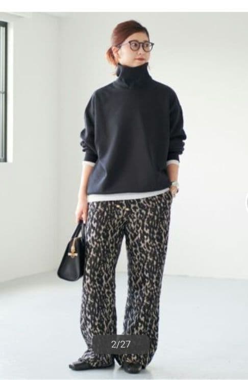 スピックアンドスパンヴィアンレオパード柄 パンツ