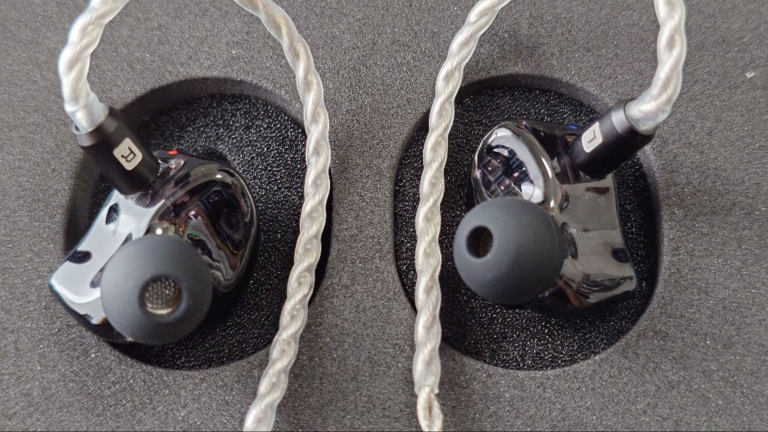 【美品※バランスケーブル付】AAW AXH 2nd-G(ユニバーサルフィット)