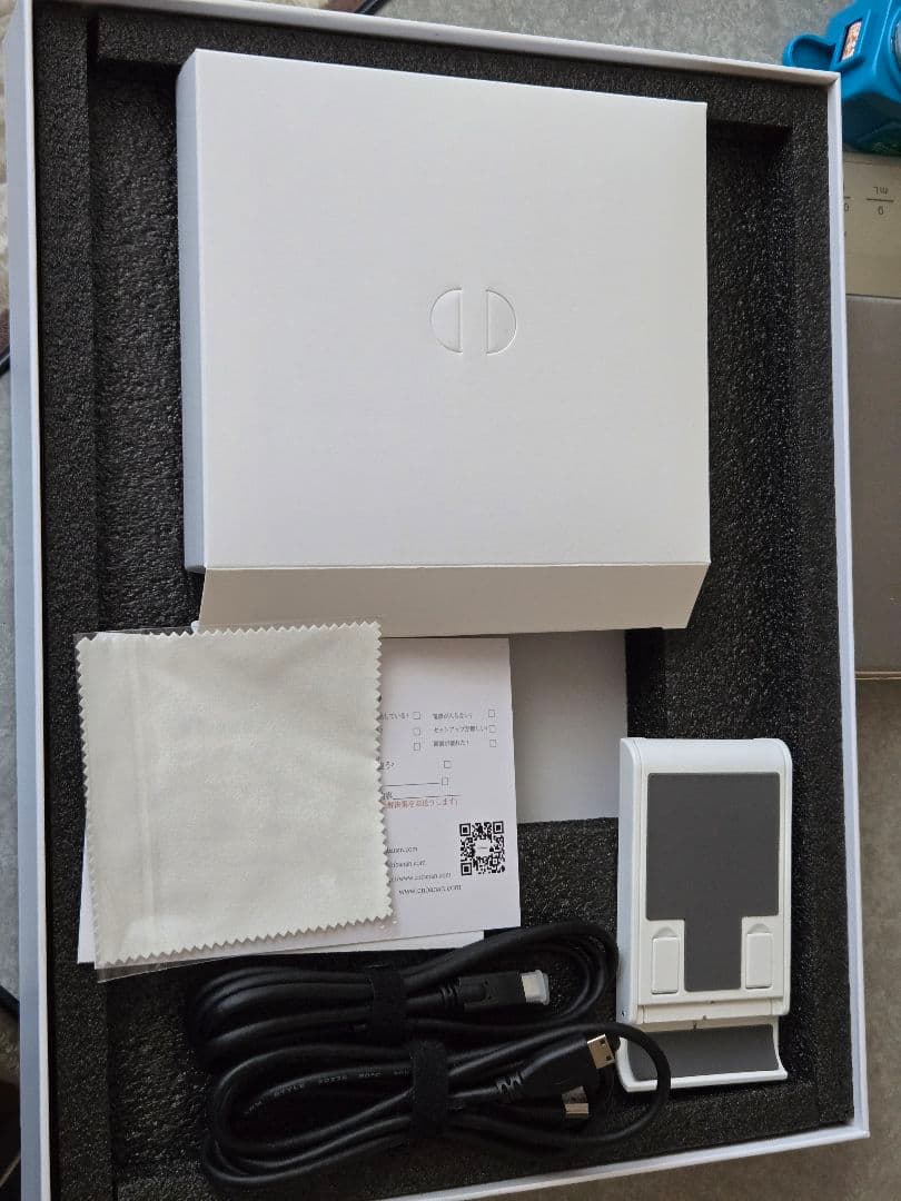 CNBANAN モバイルモニタ 16インチ 2520x1680 535g