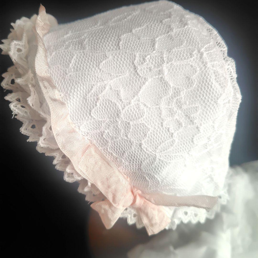 真っ白なアンティークドールドレスとボネのセット