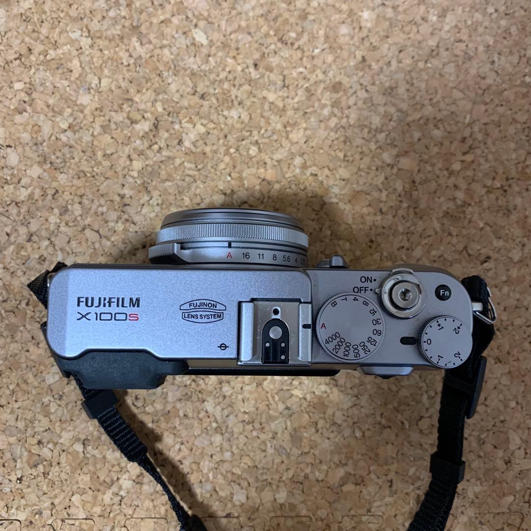 FUJIFILM X100S コンパクトデジタルカメラ