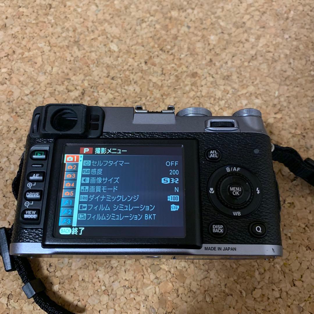 FUJIFILM X100S コンパクトデジタルカメラ