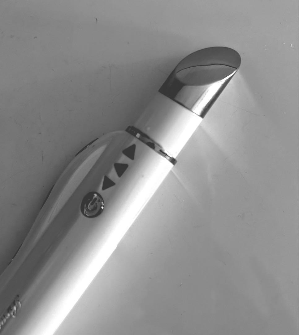 【新品同様】ピカ子美顔器　NEW ブランフィーネ　トリプルブースターEMS美顔器