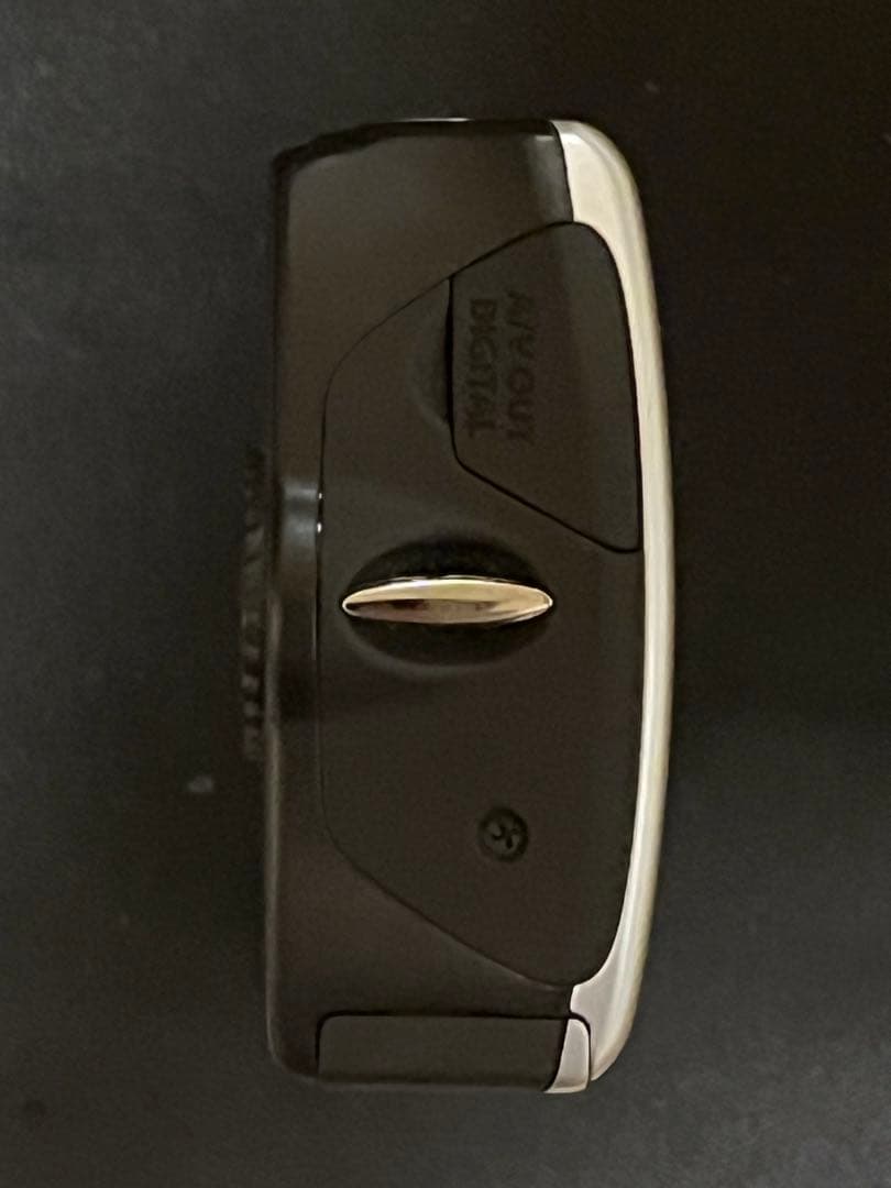 Ｃａｎｏｎ　ＩＸＹ　９２０ｉｓ　キャノン　コンパクトデジタルカメラ　シルバー