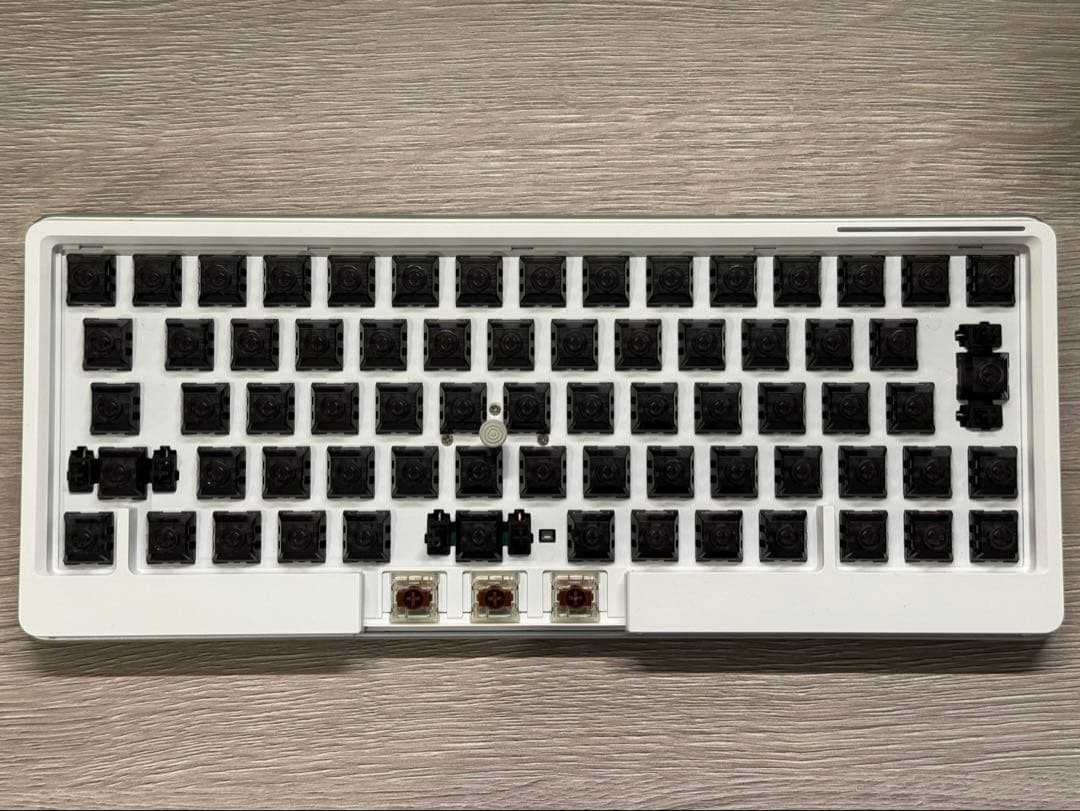 PFU HHKB Studio（日本語配列 / 雪） 裏面マット、専用ルーフ付