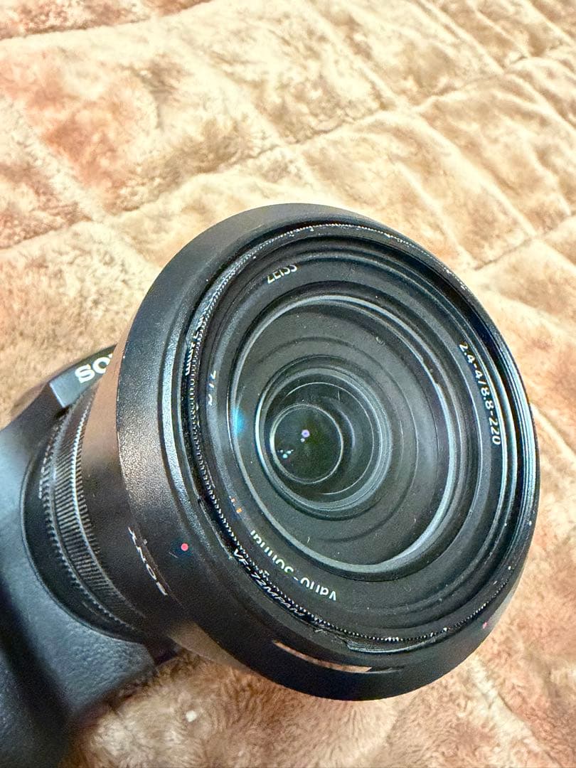 SONY RX10 IV ZEISSレンズ搭載