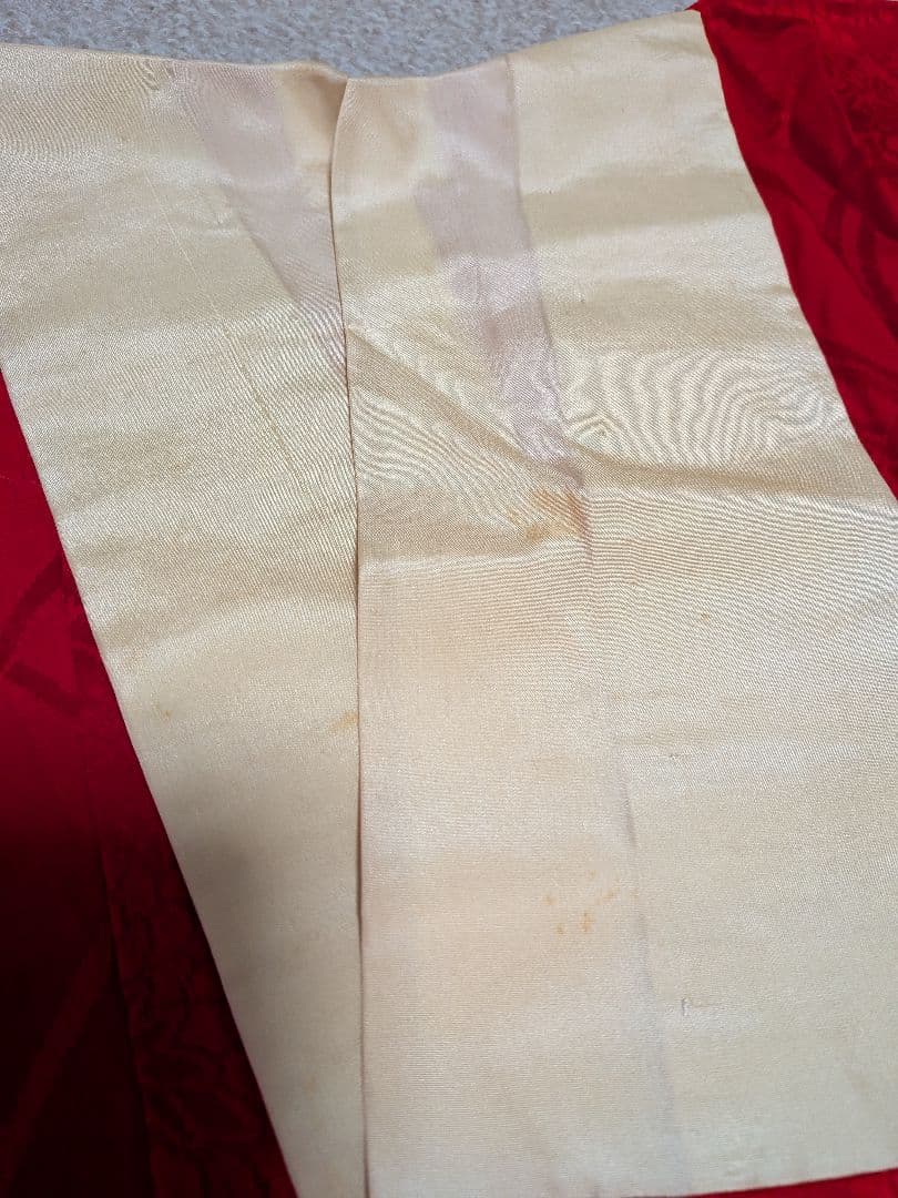 アンティーク黒引き振袖　豪快な松竹梅　＆アンティーク赤振袖長襦袢