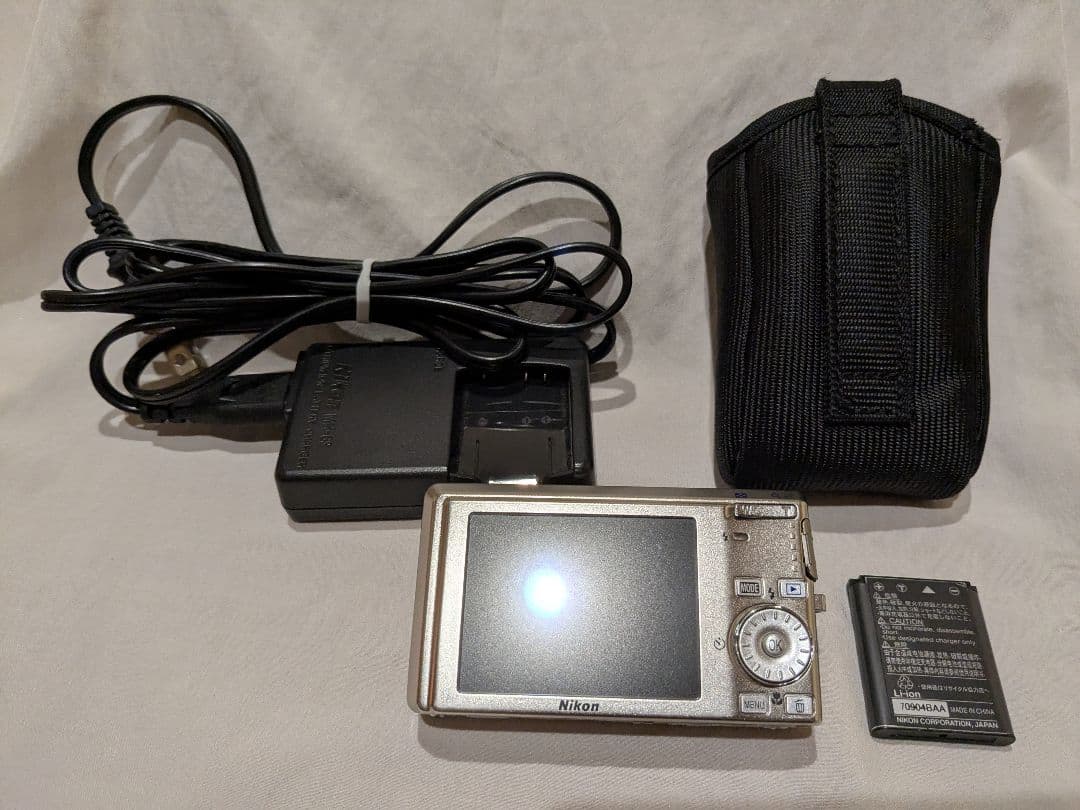 Nikon COOLPIX S510 コンパクトデジタルカメラ