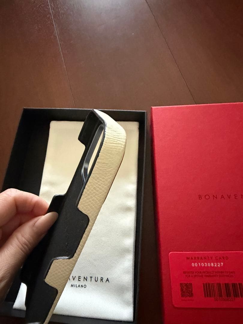 BONAVENTURA iPhone17プロケース
