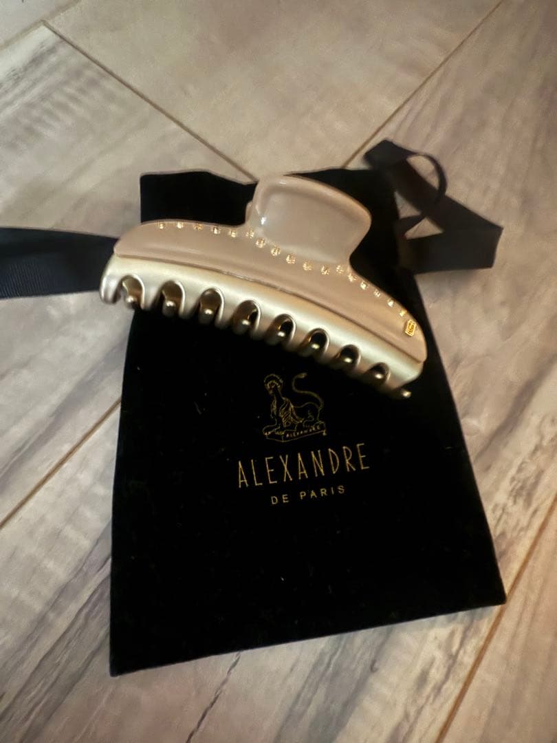 ALEXANDRE DE PARIS ビジュー付きヘアクリップ
